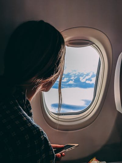 Comment choisir sa place en avion pour un voyage serein